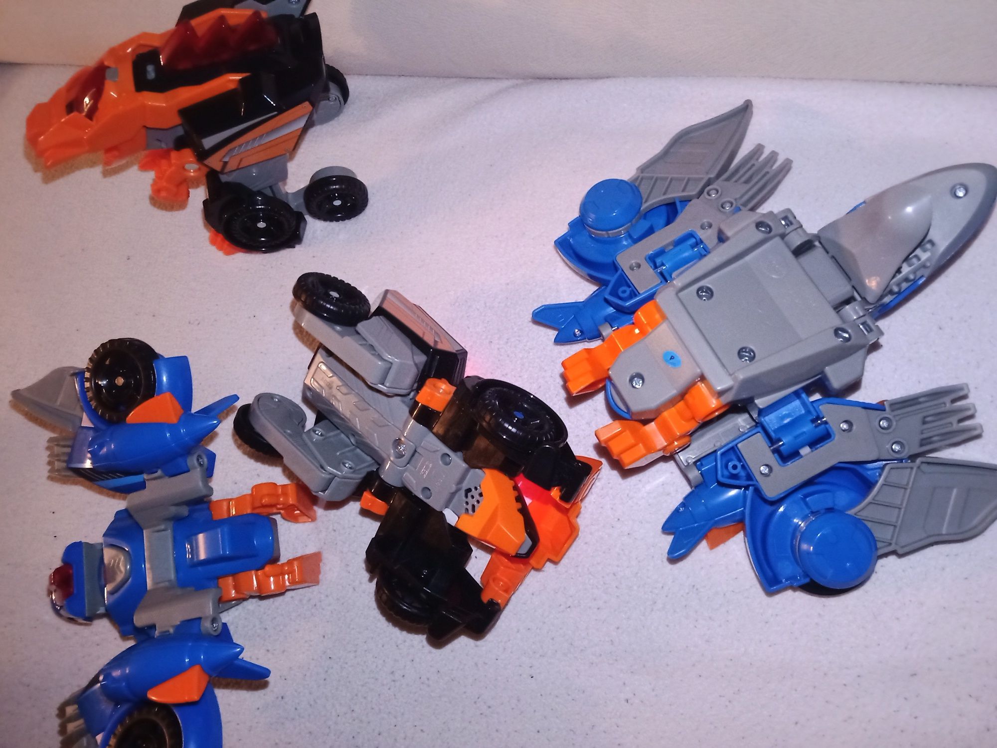 Vtech Switch & Go Dinos auta dinozaur