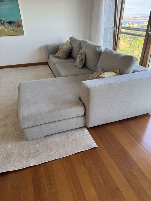 Sofá Laskasas - cor cinza