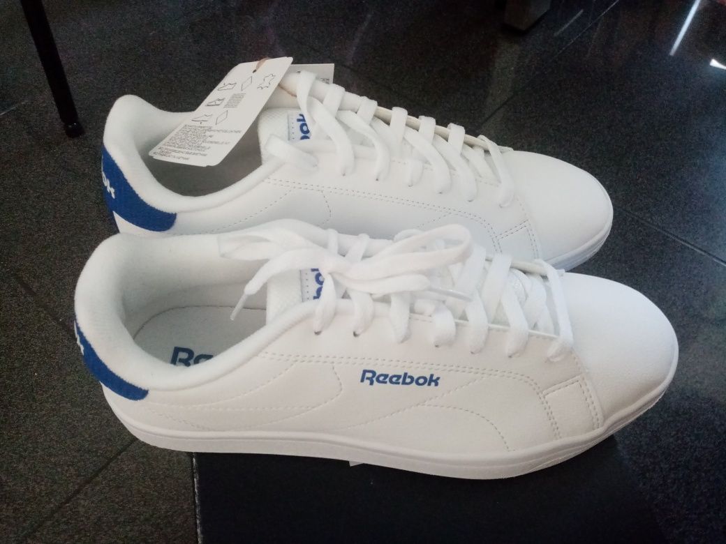 Sapatilha reebok nova tamanho 40.5