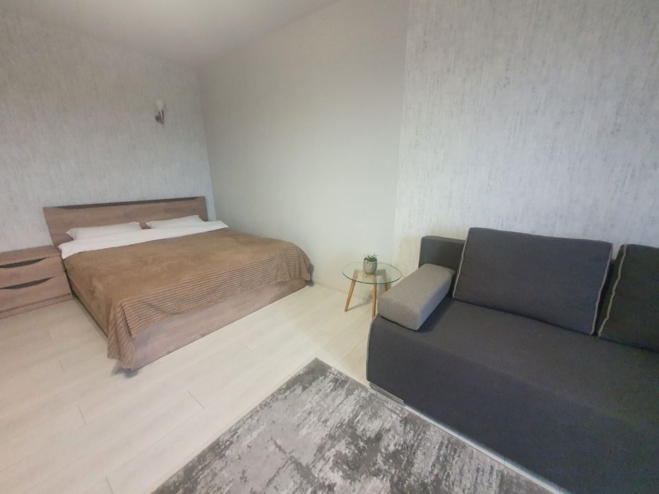 . ЖКАтлант.Оренда подобова квартира. Рівненська, Київський майдан.