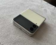 Samsung Galaxy Z Flip 3 5G - 8GB RAM/256 GB - Dual SIM - Phantom Cream