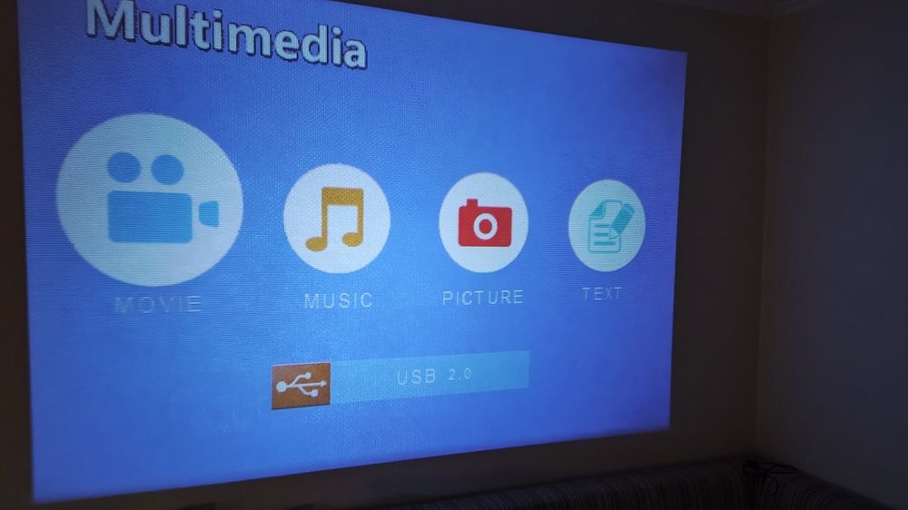 Проектор Projector UC30