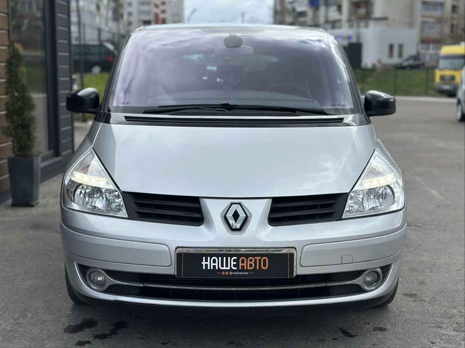 RENAULT ESPACE 2011р, 2.0 дизель, механіка, передній привід