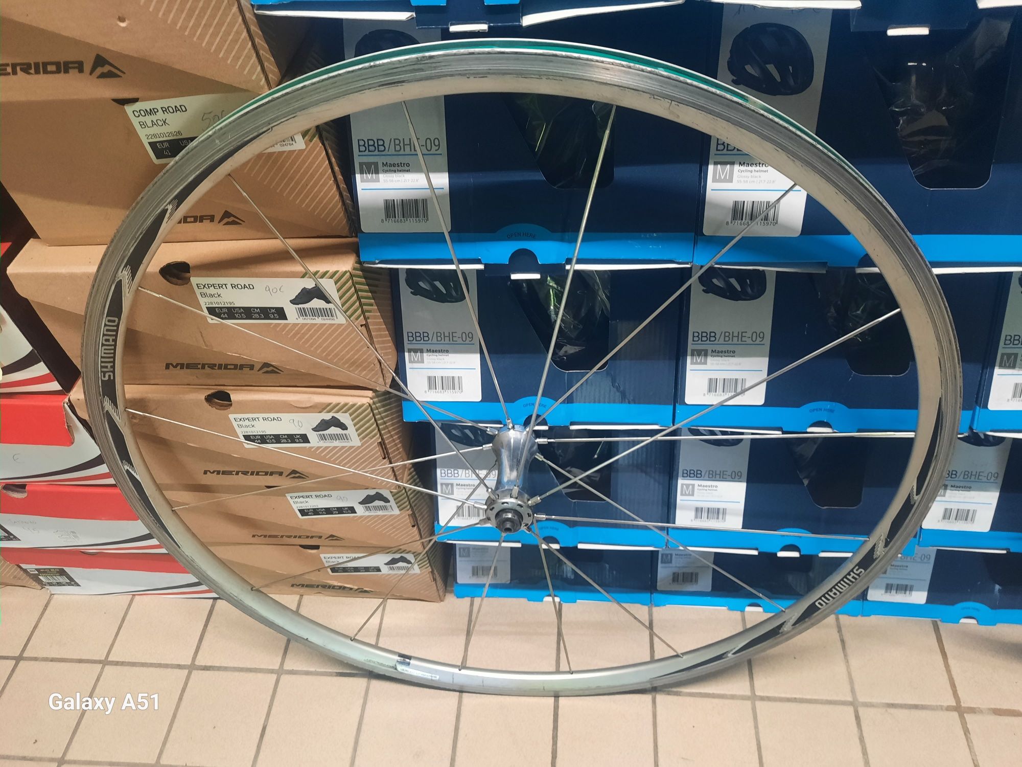Roda de estrada frente shimano