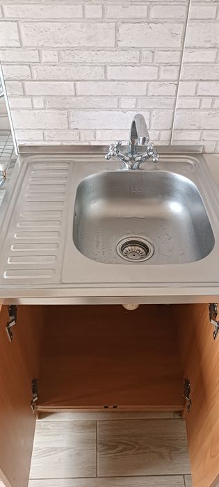 Мийка кухонна з тумбою 60*60