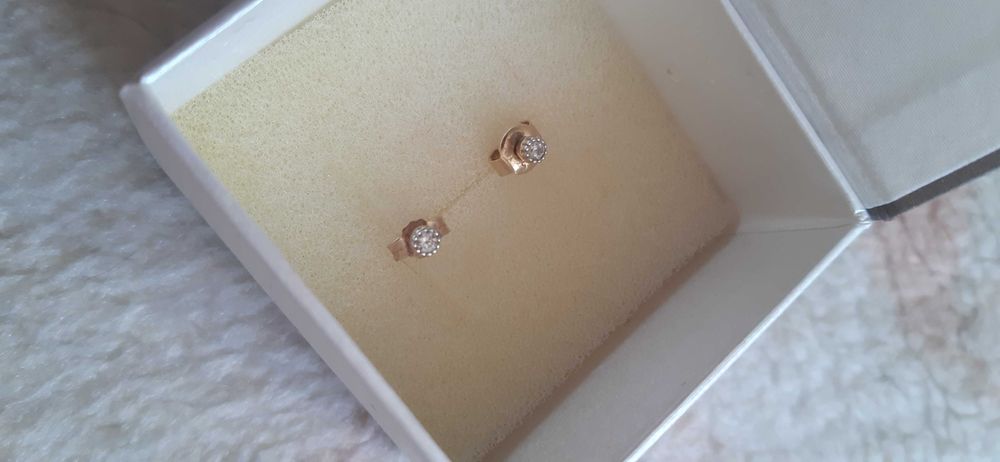 Kolczyki złote z cyrkoniami Apart