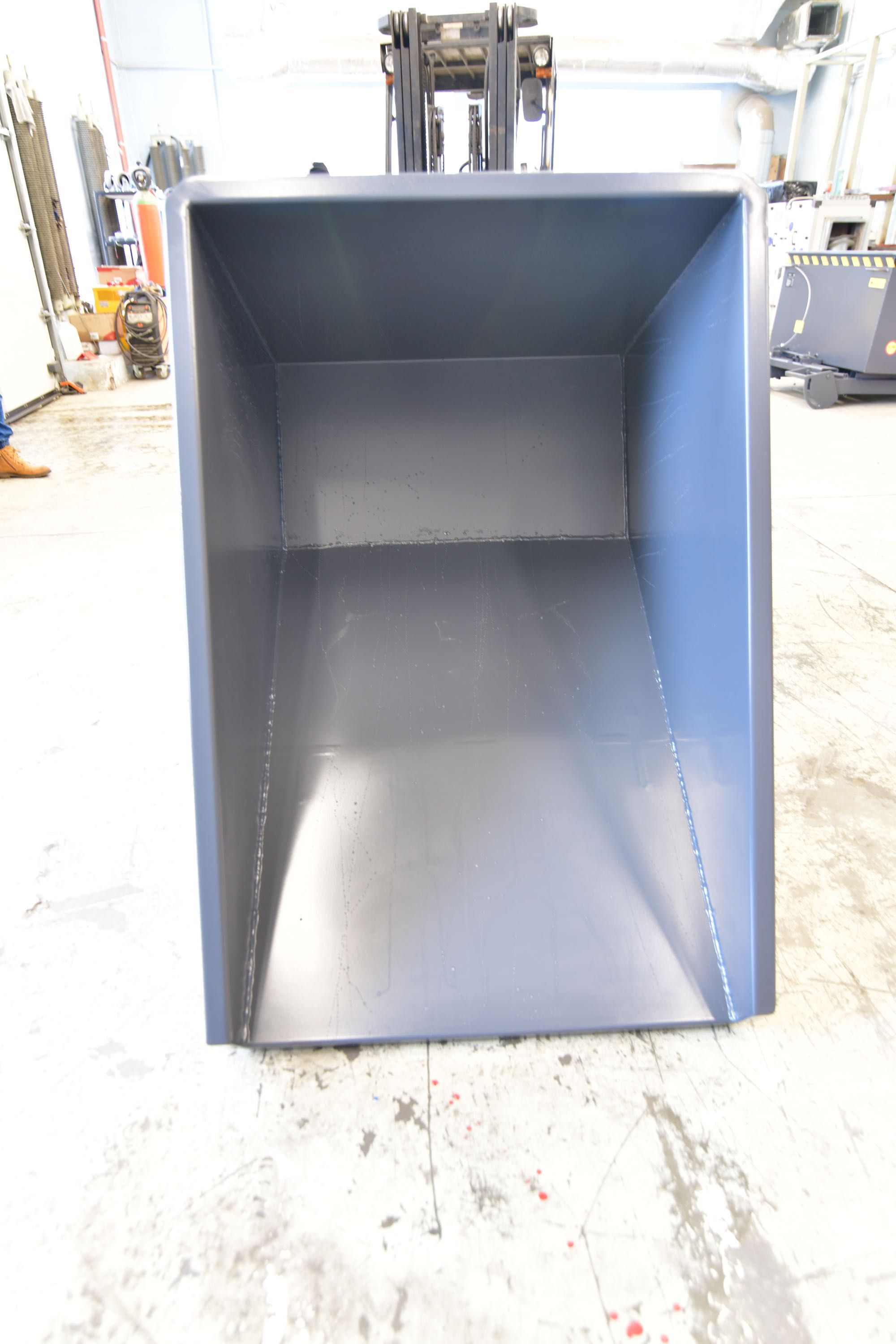 Kontener / Kontener samowyładowczy / Koleba / Kontener do wózka 350L