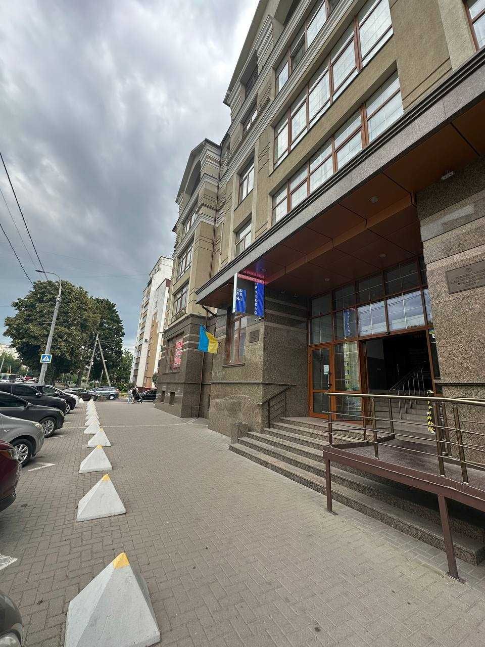 12 Школа 200м2 ТОП-Локація Трафік Здам приміщення біля ЗУПИНКИ
