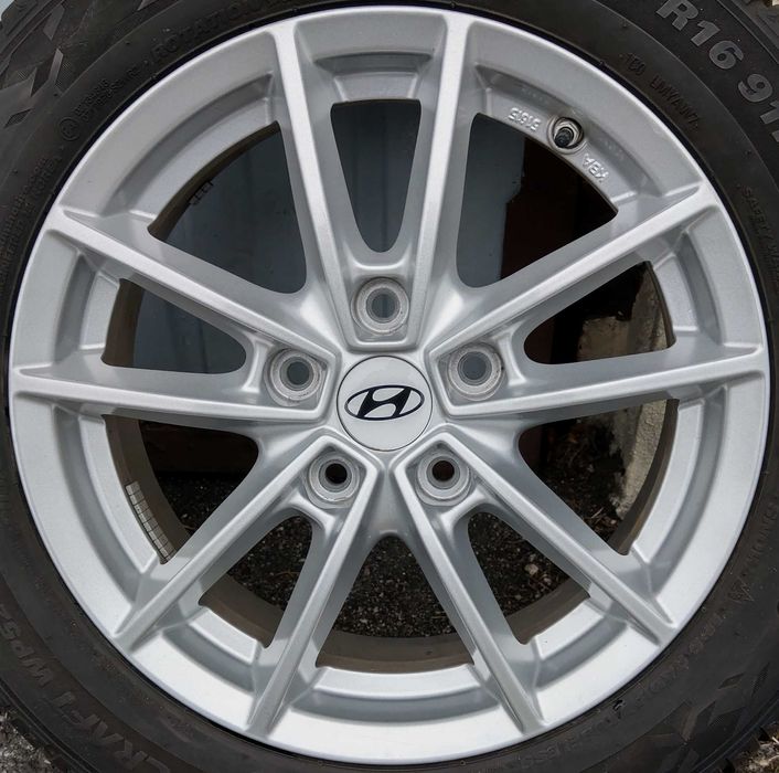 Диски r16 Hyundai 5x114.3 ориг.