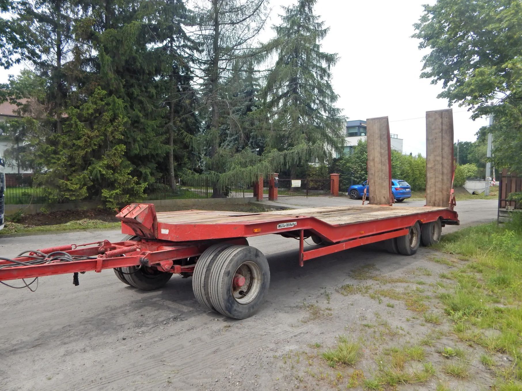 Müller-Mitteltal T3  Przyczepa Niskopodwoziowa 3 osie DMC 30T