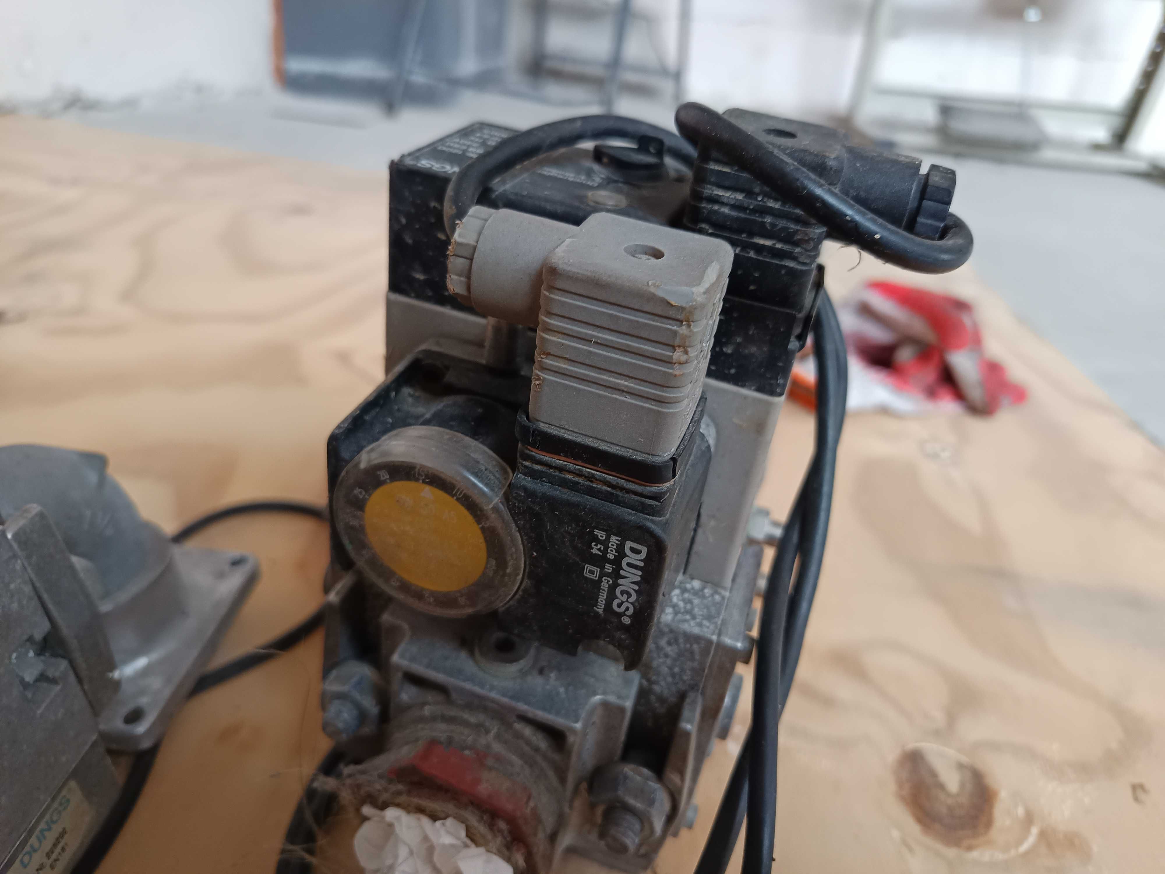 Multiblok blok gazowy zawór  DUNGS MB-412 B01 S20