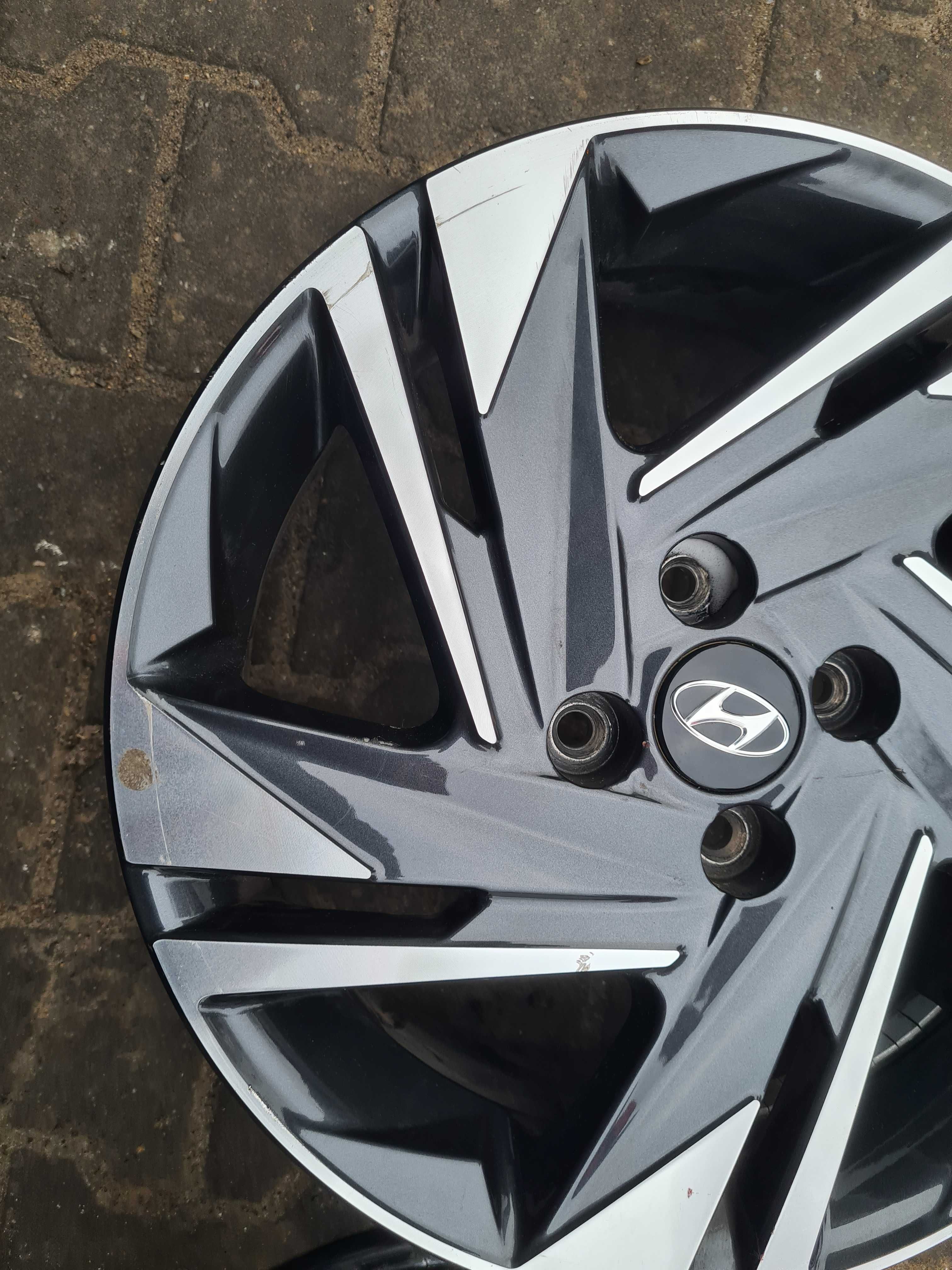 Hyundai I20 1.0i T-GDI 22r felga aluminiowa 6J x 16 H2