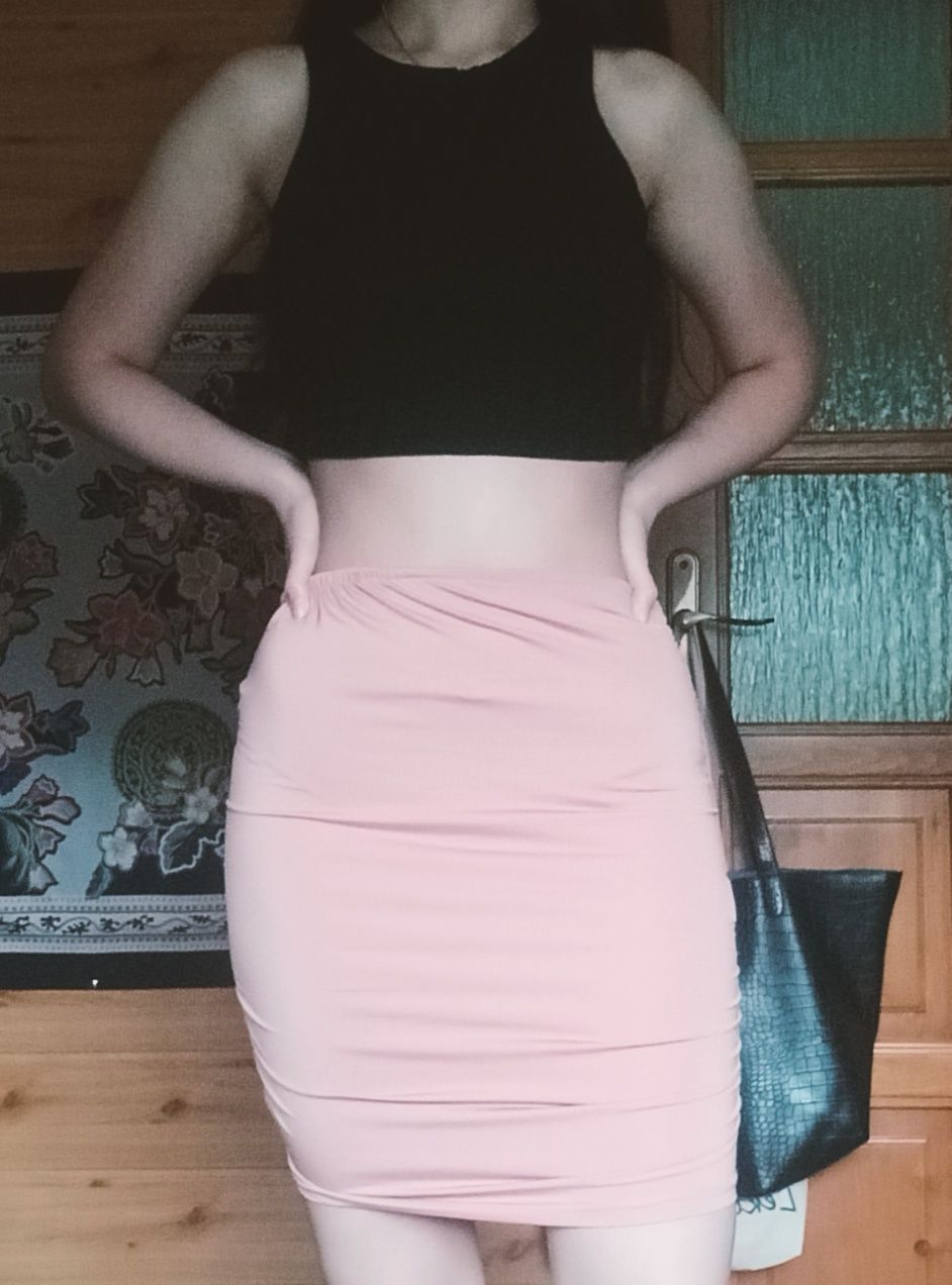 Krótka mini spódnica różowa