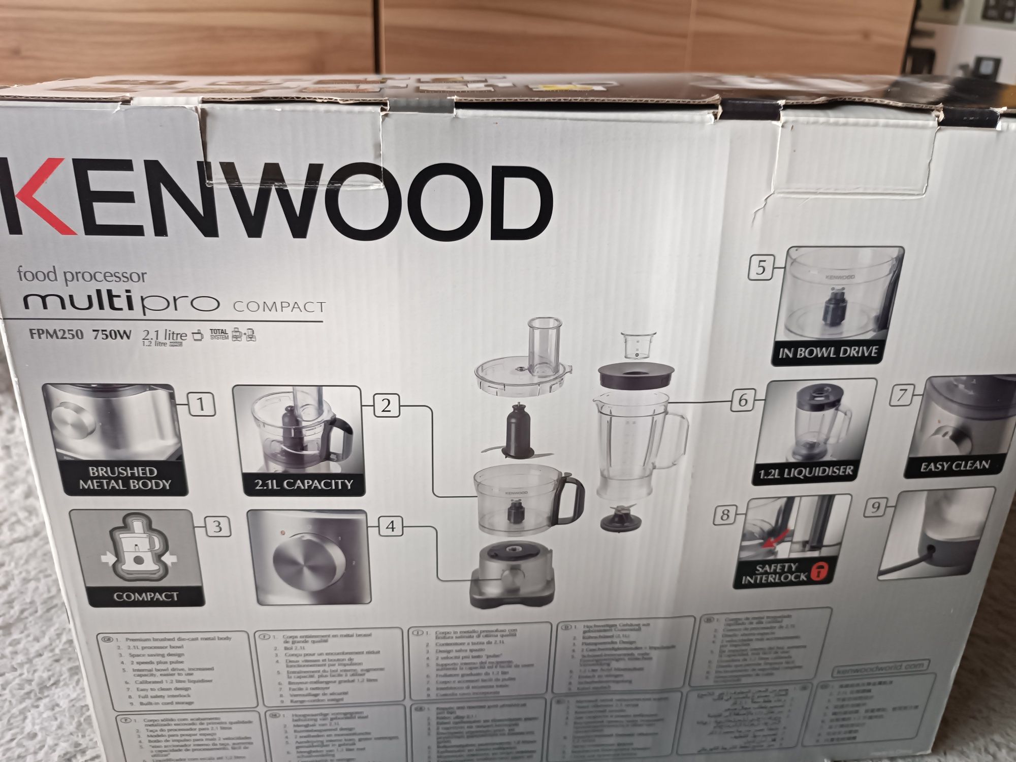 Robot Kenwood multipro compact