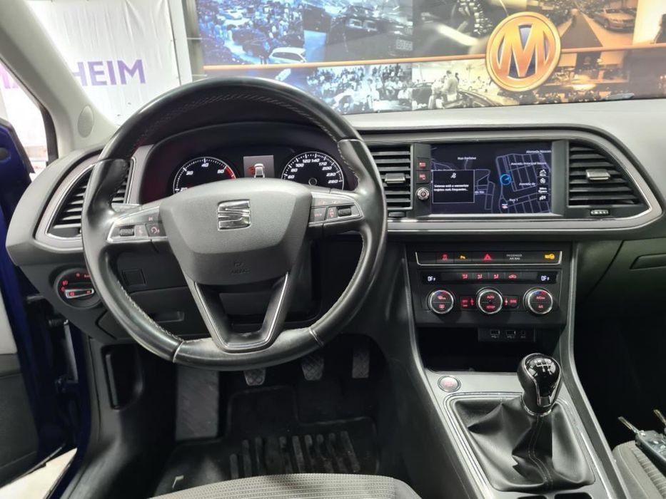Seat Leon 2019 excelente estado