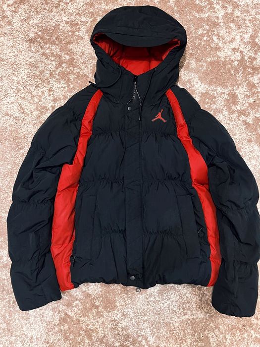 Пуховик Jordan Essential оригинал