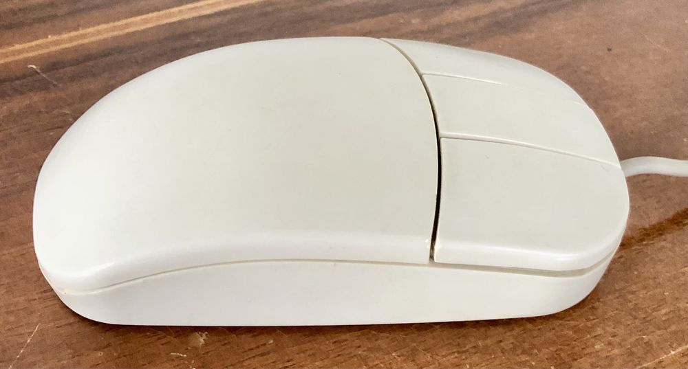 Stara myszka 3 przyciski kulka DB 9 retro komputer PC na kabel Windows