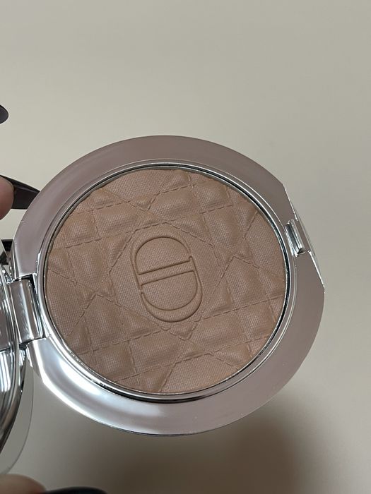 DIOR Forever Nude Bronzer Пудра для обличчя