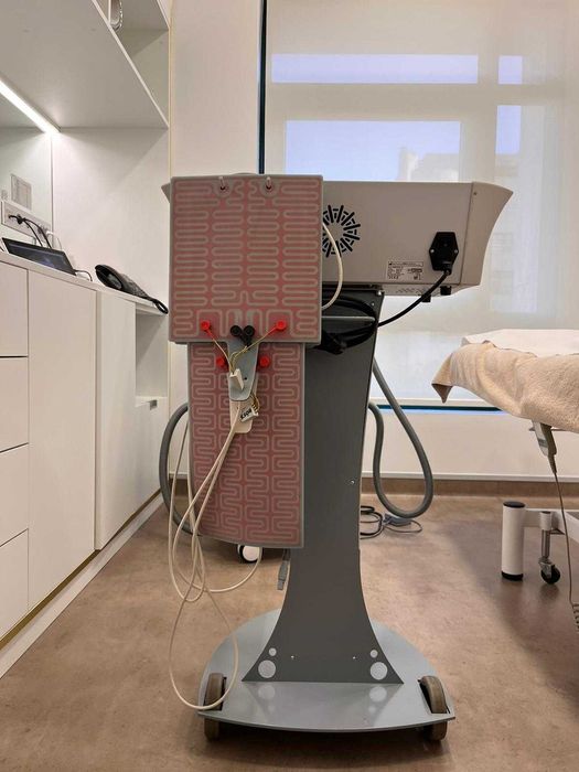 Kestos RÖSS– Equipamento Estético Profissional Tonificação Corporal