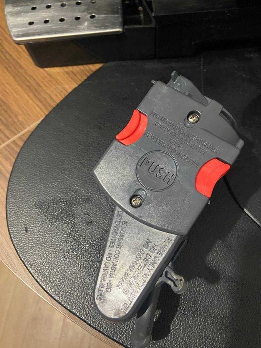 Кавомашина DELONGHI Magnifica S