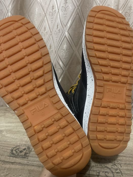 Чоловічі черевики FILA 43 розмір