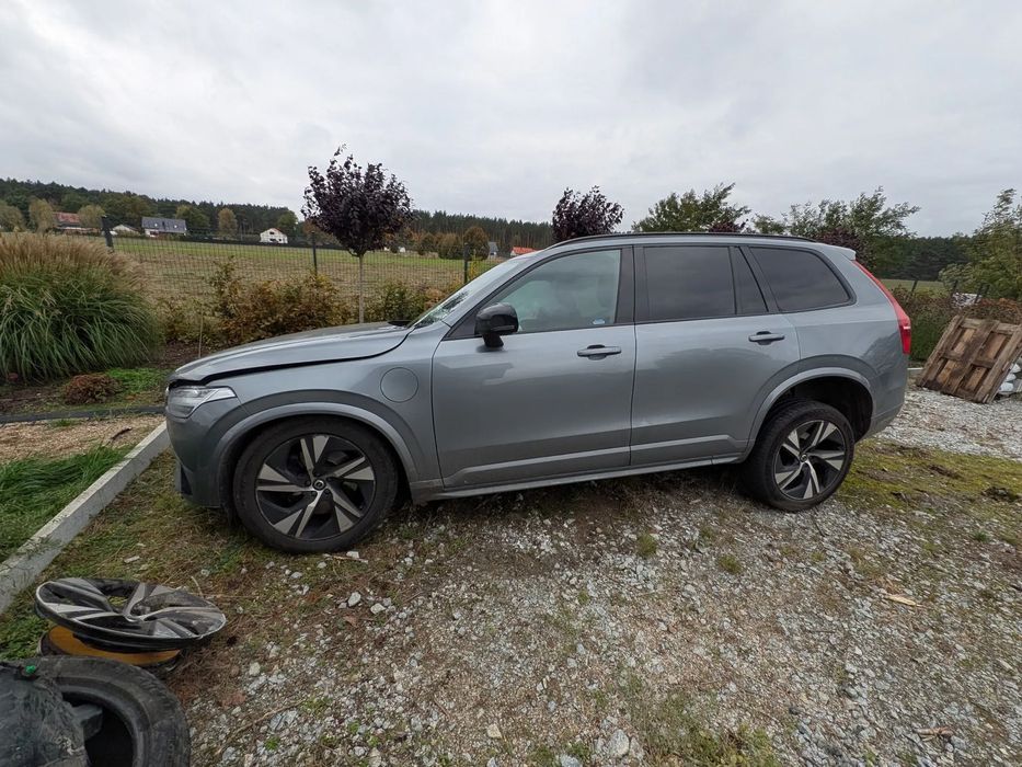 Volvo XC 90 Volvo XC90 T8 Twin Engine Plug-in Hybrid R-Design