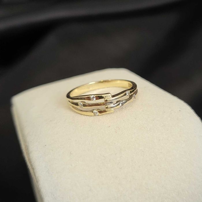 złoty pierścionek próby 585