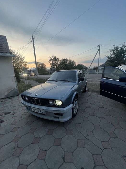 Бмв е30 в неплохом состояние