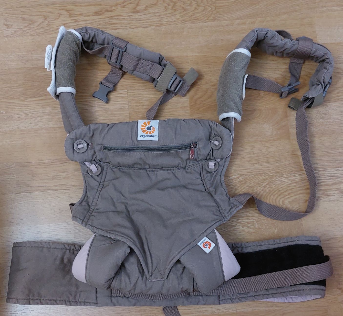 Ергорюкзак, переноска, слінг ergobaby carrier 360