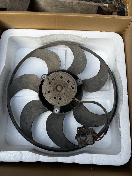 Вентилятор охолодження радіатора