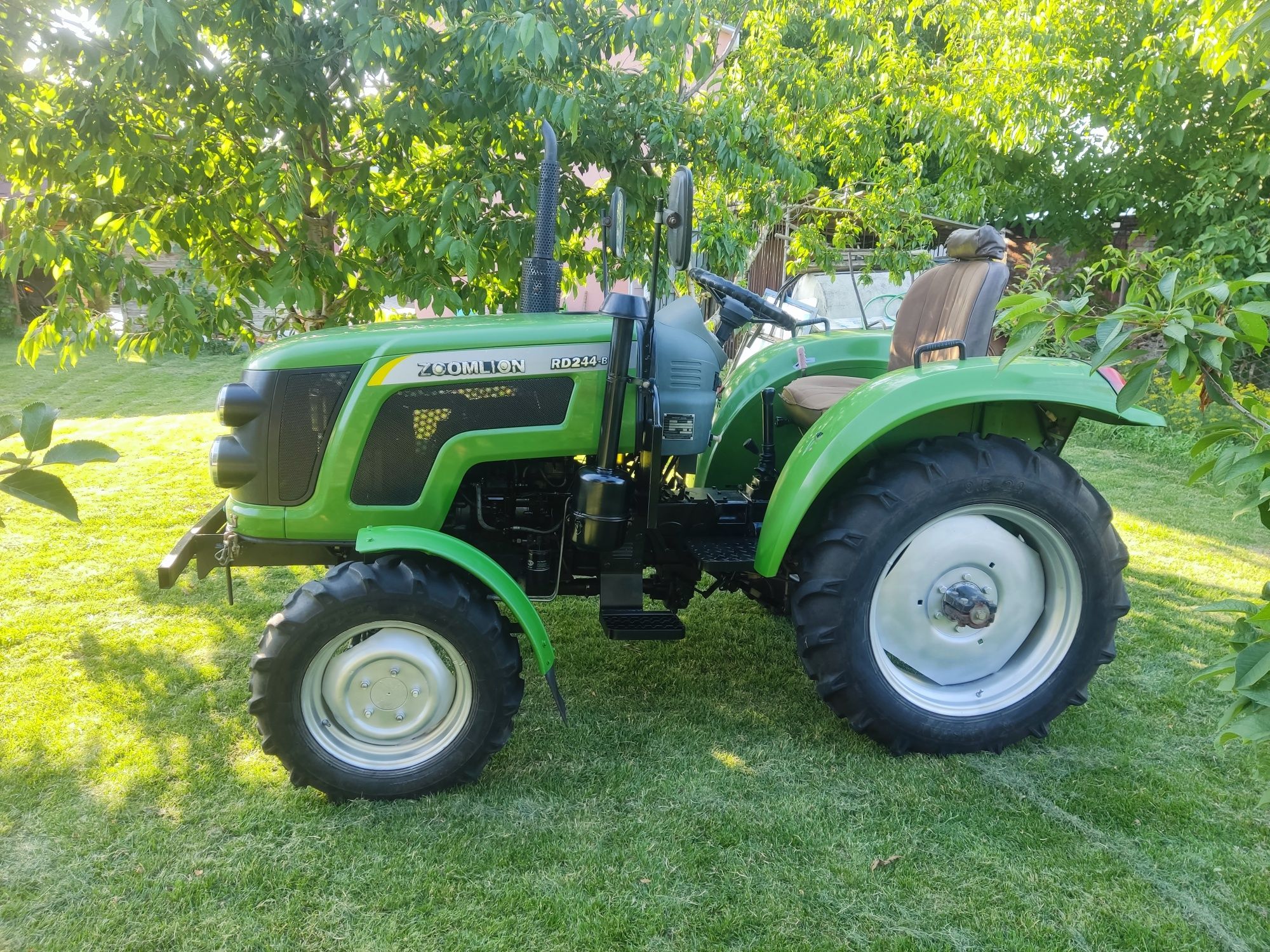 Продаж Обмін. Зоом-леон 244 4WD