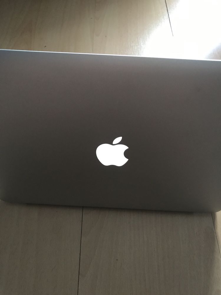 Apple MacBook Air 13 2017 i5