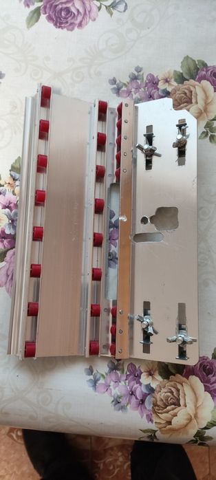 Приспособа для різання керамограніта ,кераміки під 45°