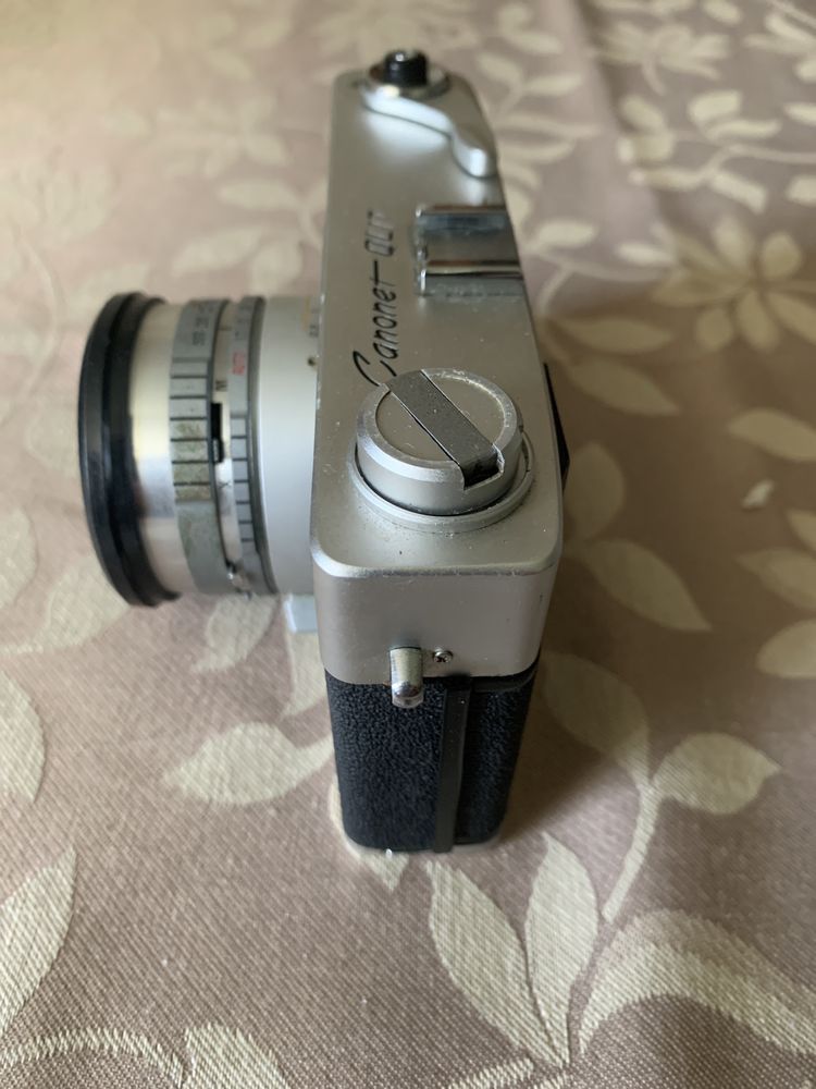 Canon Canonet QL17