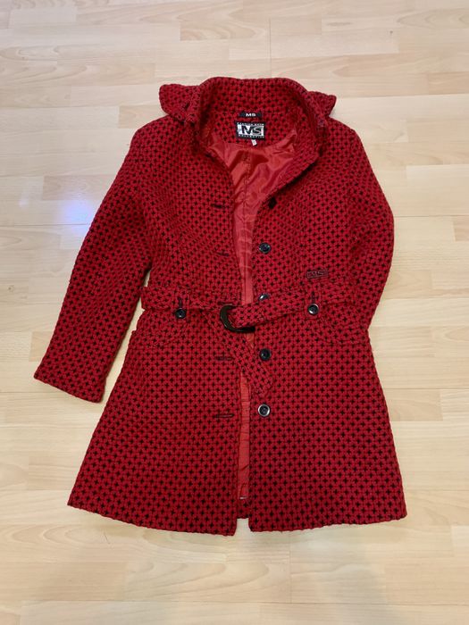Пальто жіноче демісезонне розмір М-L