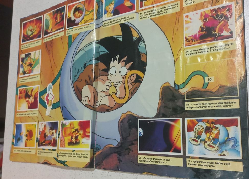 Caderneta Dragon Ball Z anos 90   Faltam apenas 19 cromos..