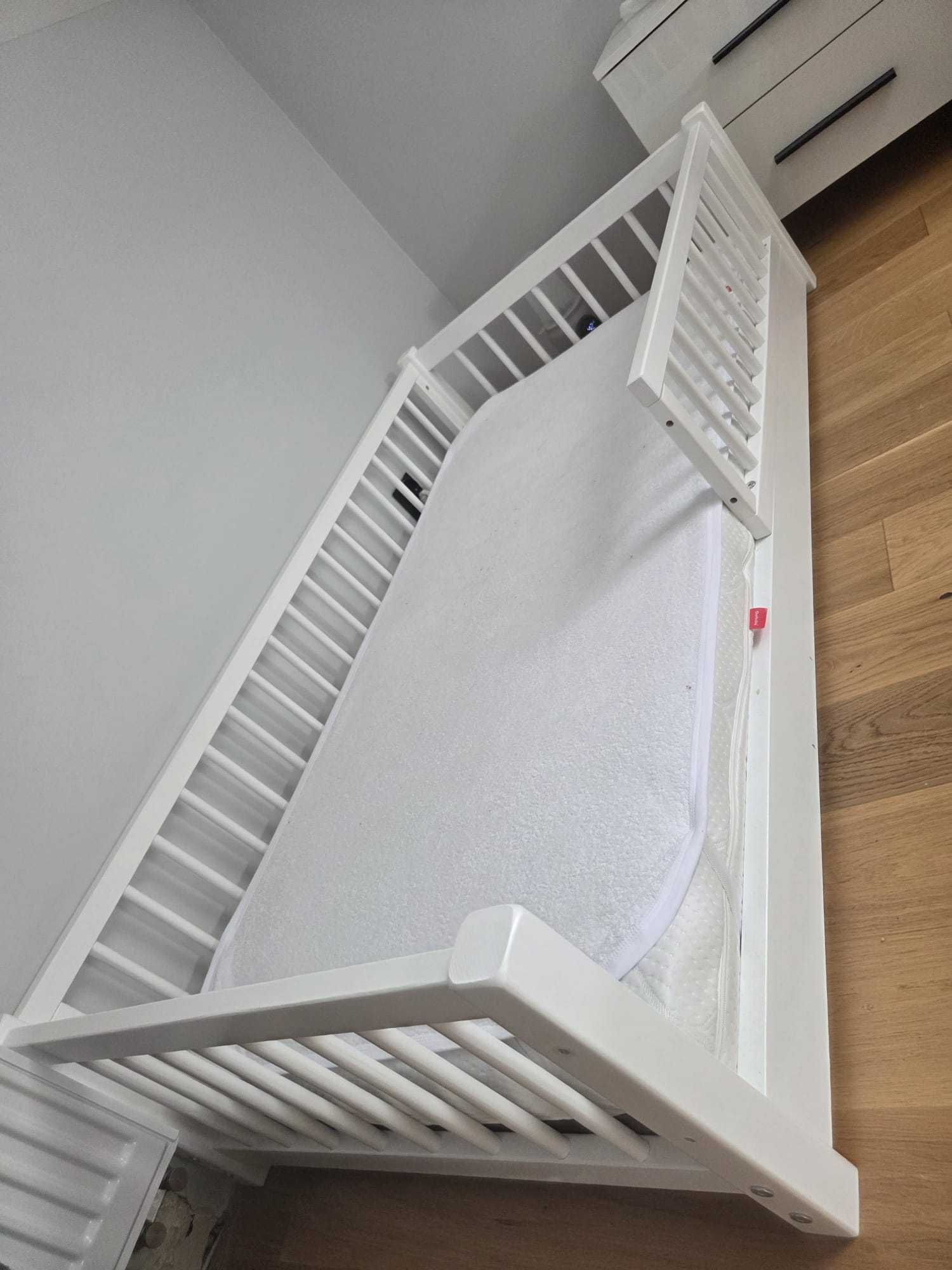 Łóżko dziecięce niskie z materacem Montessori Ourbaby