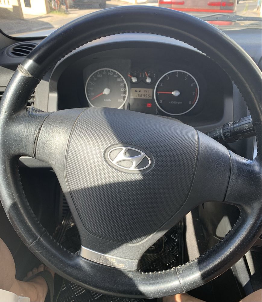 Hyundai 1.6 COUPE