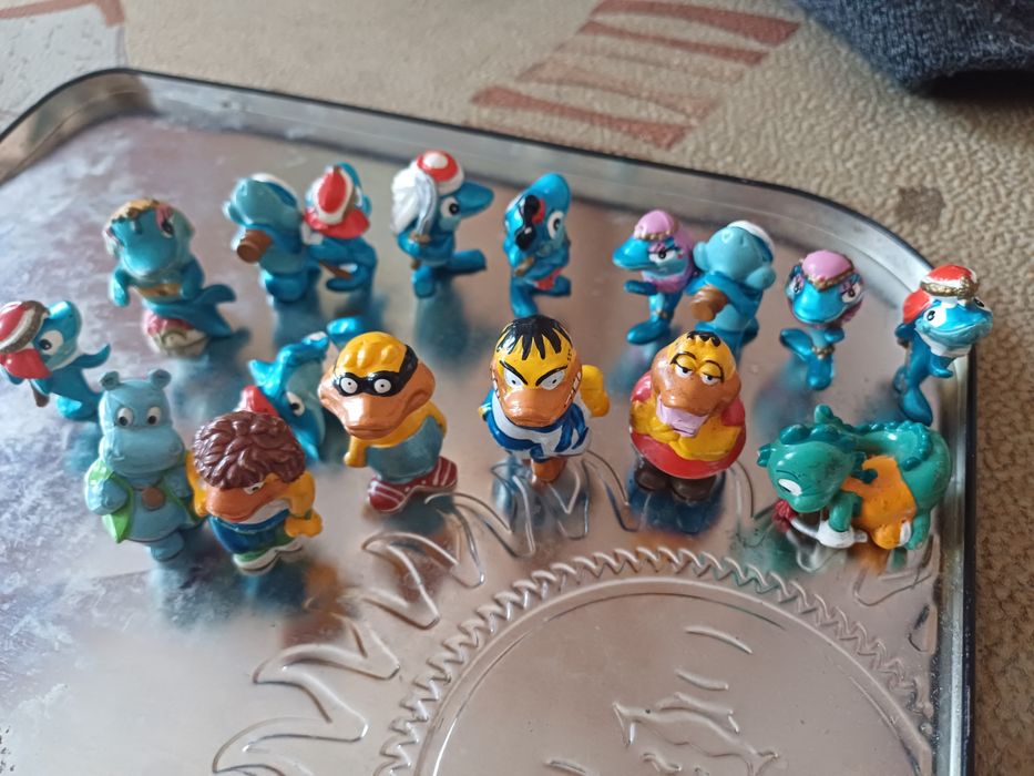 Продам коллекцию игрушек магдонольс  недорого