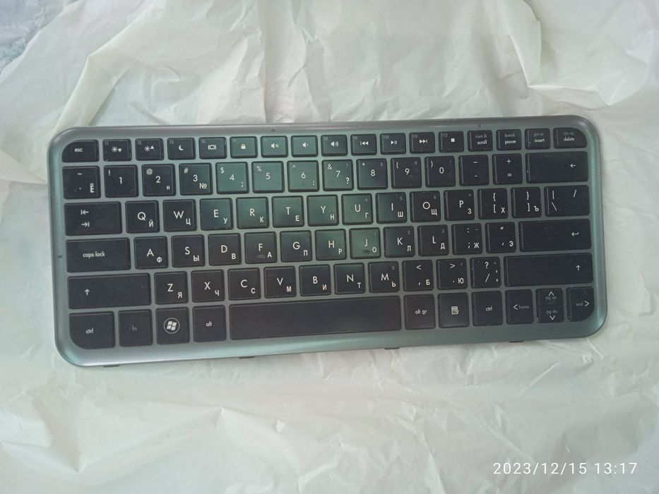 Клавіатура для ноутбука НР MODEL: MP-09C93SU6E453

PRODUCT OF CHINA

F