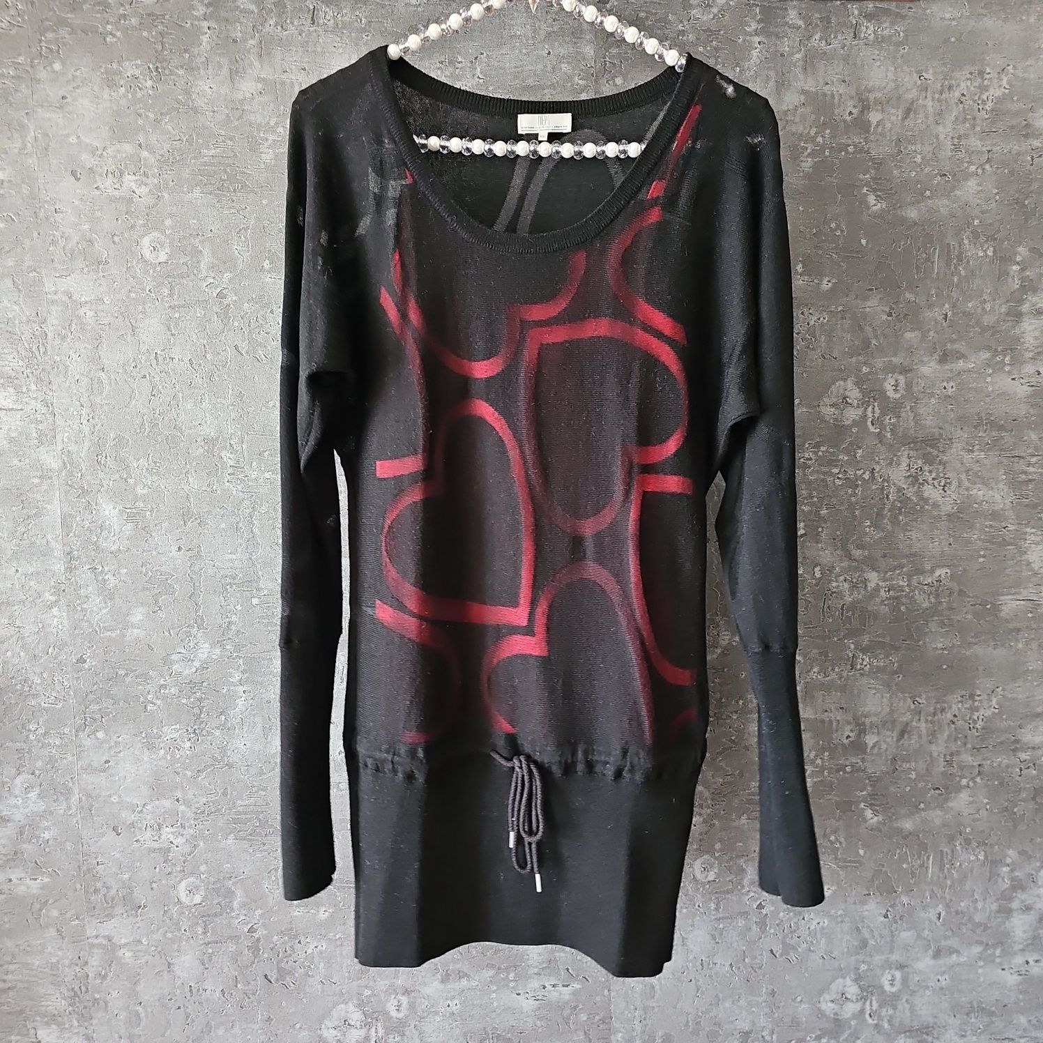 Sweter D.E.P.T serca