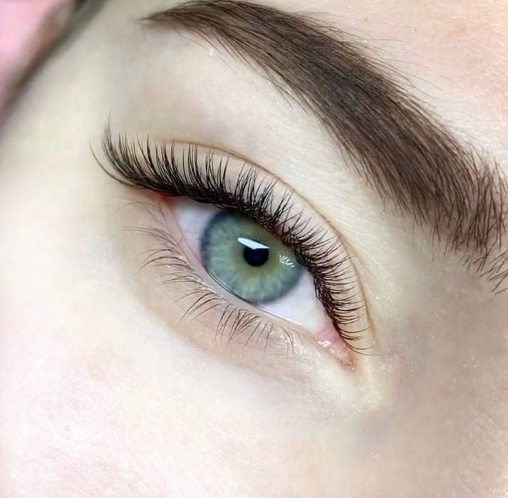 Наращивание ресниц ,ламинирование ресниц ,брови ,нарощування вій