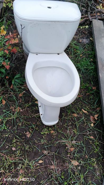 Унитаз.          .