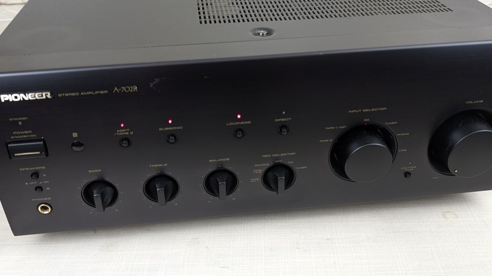 Pioneer A-702R Potężny wzmacniacz stereo