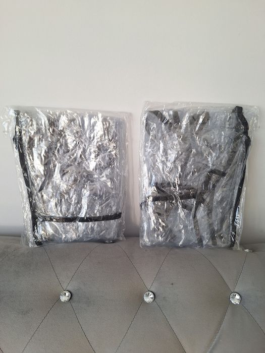 Nowa folia przeciwdeszczowa junama diamond pasuje zarówno do gondoli j