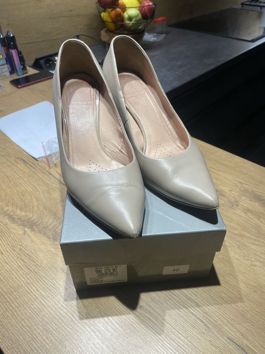 Czółenka szpilki obcasy venezia cieliste beżowe