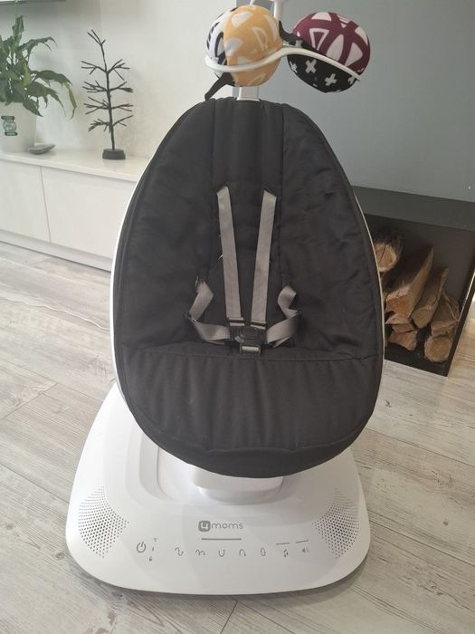 Крісло-гойдалка 4moms MamaRoo 5.0 шезлонг