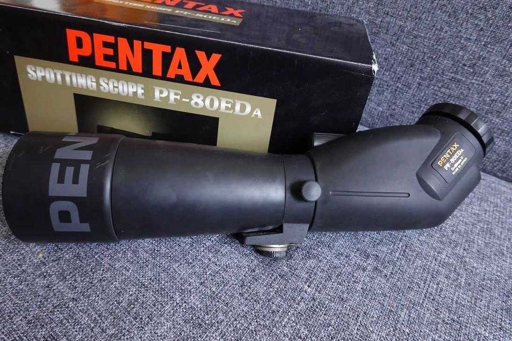 Luneta Pentax PF-80EDa + okular zoom Pentax SMC 8-24mm