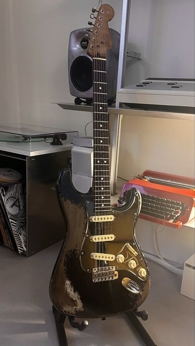 Partscaster heavy relic lollar pickups
