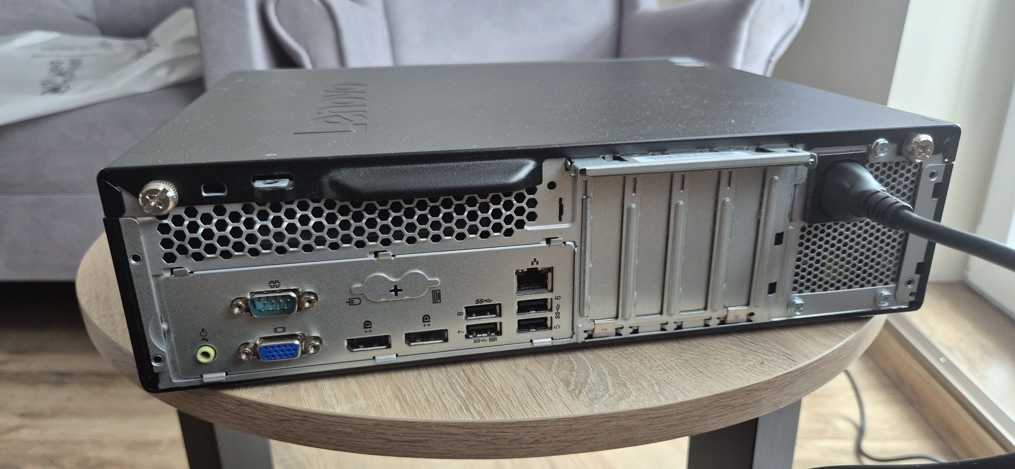 Lenovo M920s i5 9Gen 8GB 240SSD Win 10 Pro